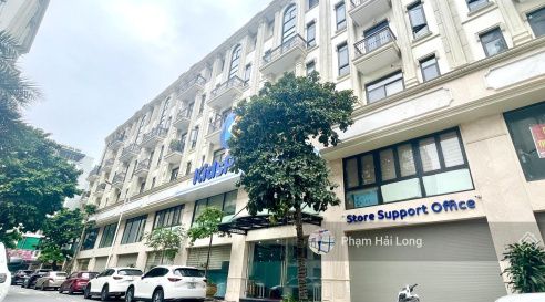 tiện ích và mặt bằng kinh doanh