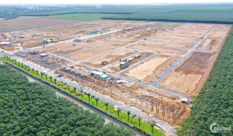 Co nen mua dat gan san bay khong