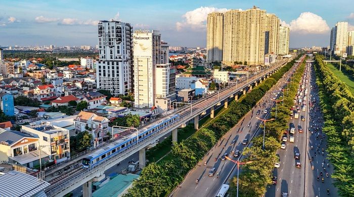 Metro và hệ thống giao thông công cộng