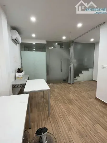 Không gian văn phòng mẫu