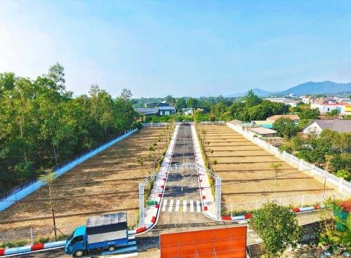 Không gian thương mại và dịch vụ tại dự án mẫu