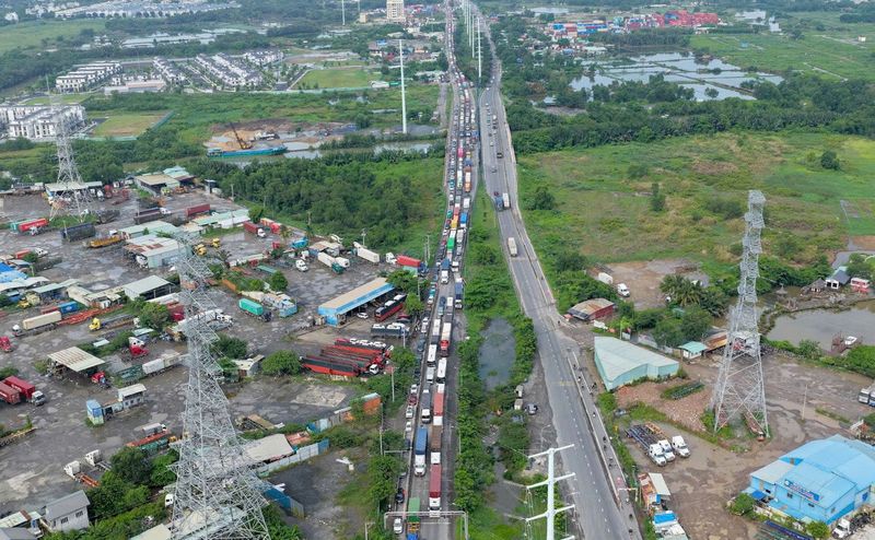 Mạng lưới giao thông kết nối khu vực