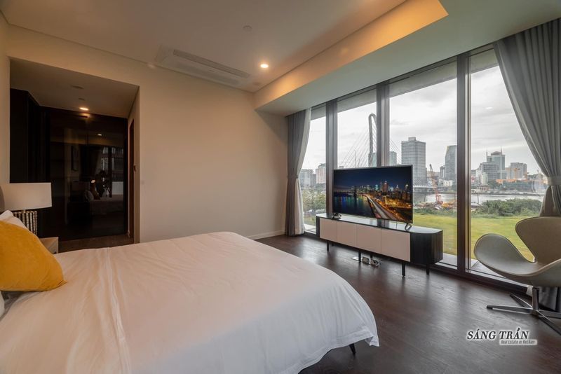 Không gian bếp và phòng ăn thoáng đãng, sẵn sàng sử dụng