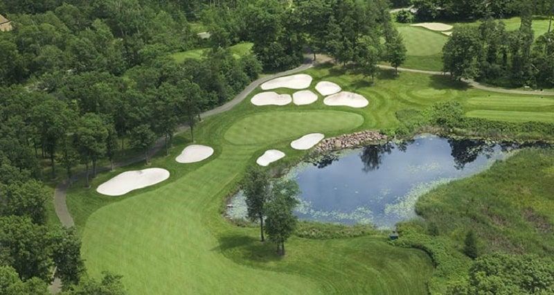 hình ảnh sân golf 18 lỗ