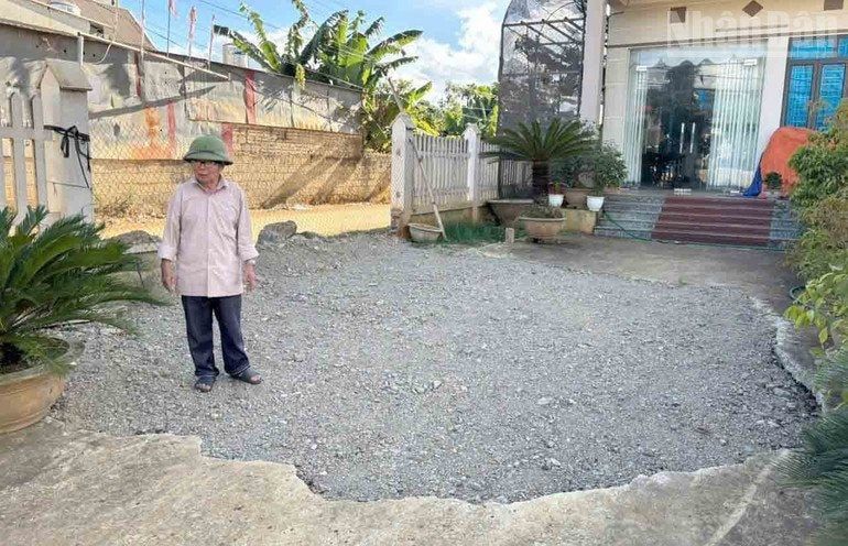 Mặt cắt mô tả nước ngầm và tầng chứa