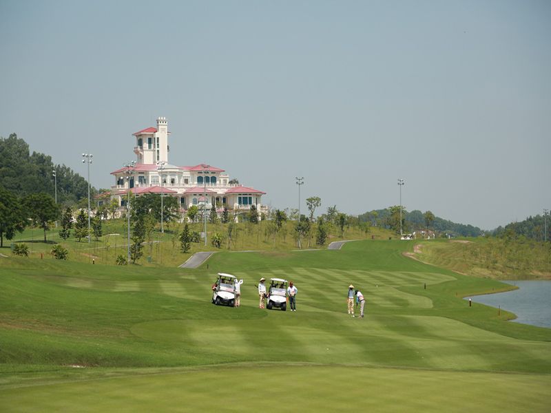 san-golf-legend-hill-khong-gian-nghi-duong-2