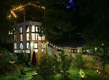 Phòng khách sang trọng và kết nối không gian