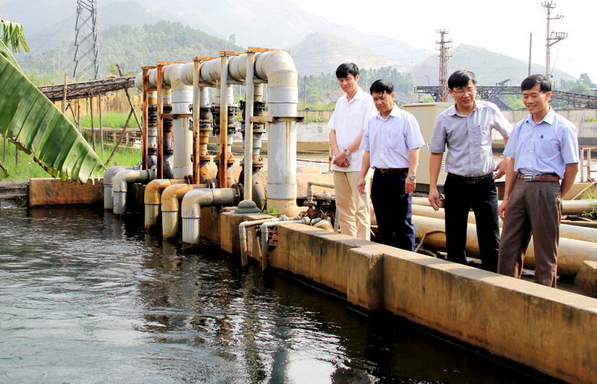 Khai thác nước công nghiệp