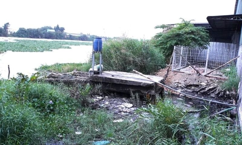 Xả thải công nghiệp