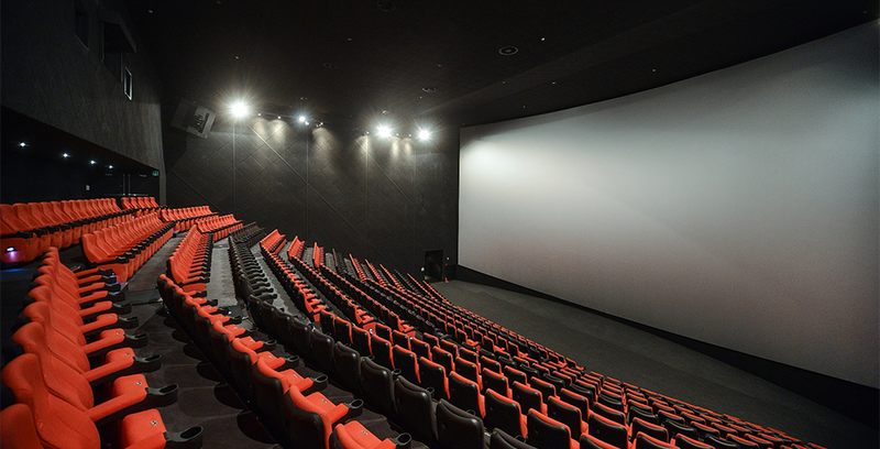 Màn hình IMAX lớn