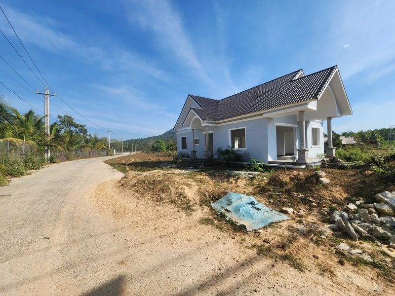 Nhà phố/nhà liền kề trong khu dân cư