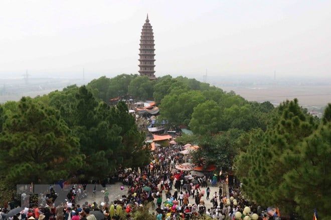 Chùa Phật Tích IVivu