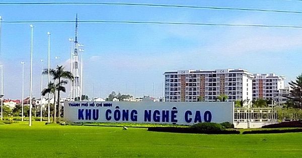 cổng vào khu công nghệ cao quận 9