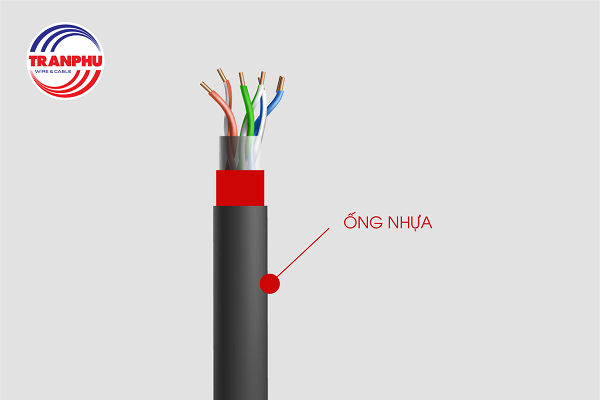 Dây điện cần có ống nhựa bảo vệ