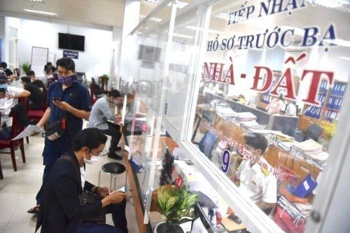 Hình ảnh minh họa về các khoản phí trong giao dịch bất động sản